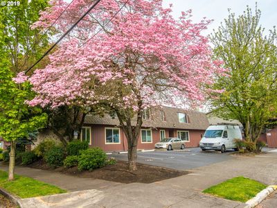 8833 N Syracuse St APT 21, Portland, OR, 97203