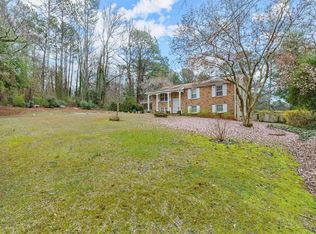 5237 Rockbridge Rd, Stone Mountain, GA 30088