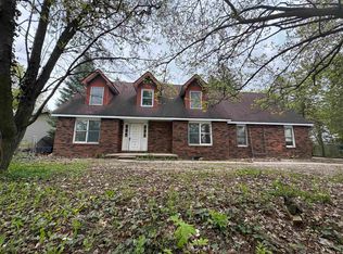 3944 Lone Rd, Freeland, MI 48623