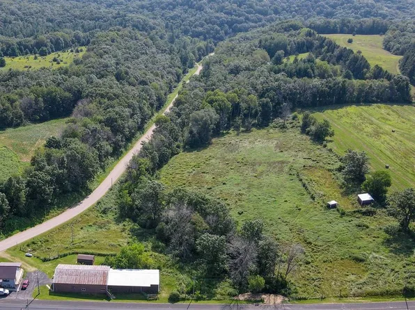 21201 County Road ZZ, Richland Center, WI 53581