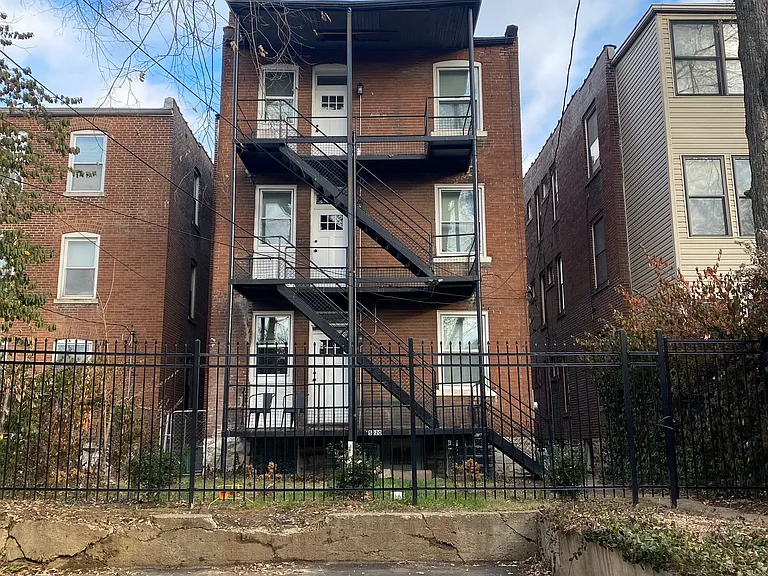 5920 McPherson Ave #1 — Photo 16