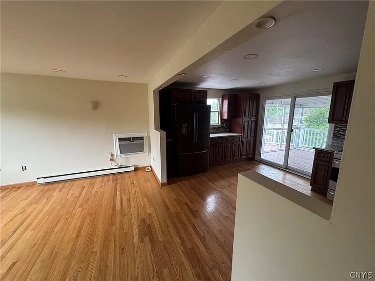 4748 Haverton Ln — Photo 14