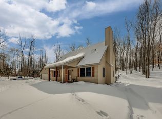 9705 Golf Port Dr, Canadian Lakes, MI 49346