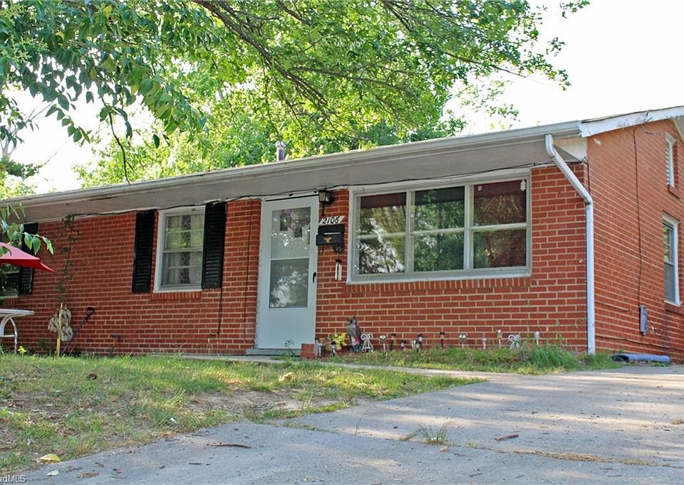 1st image of 2106 Bailiff St