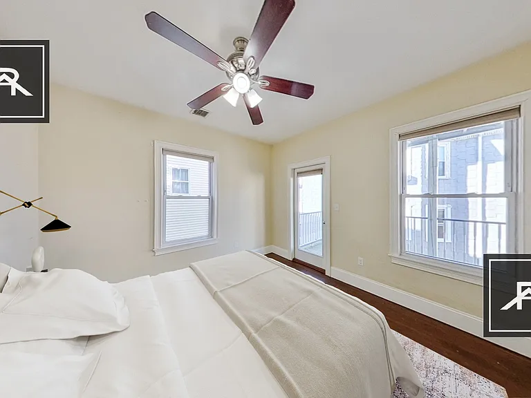 9 Carmel St #3 — Photo 6