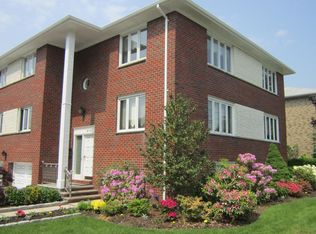 484 Stillwell Ave #0, Fort Lee, NJ 07024