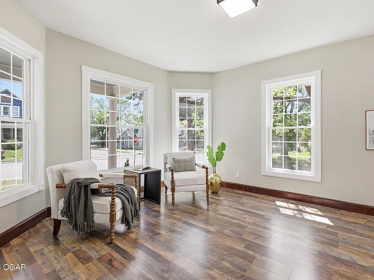 402 N Wall Ave — Photo 14