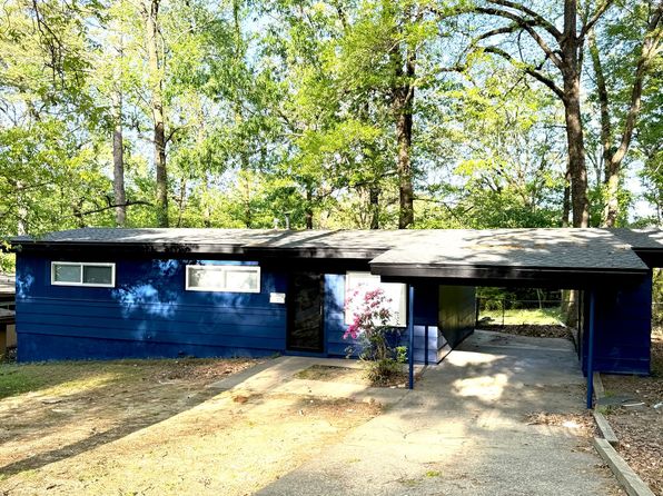 17 Windsor Dr