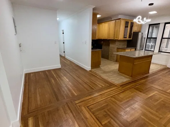 570 Westminster Road image 5 of 21