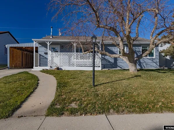 2128 S Mitchell St, Casper, WY 82601