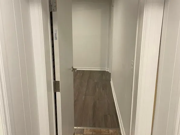 52 Falaise Rd #Basement, Toronto, ON M1E 3B8