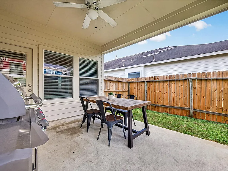 430 Dockside Terrace Ln — Photo 34