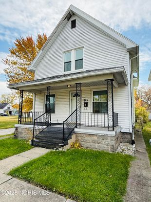 915 Nesslewood Ave, Toledo, OH 43610