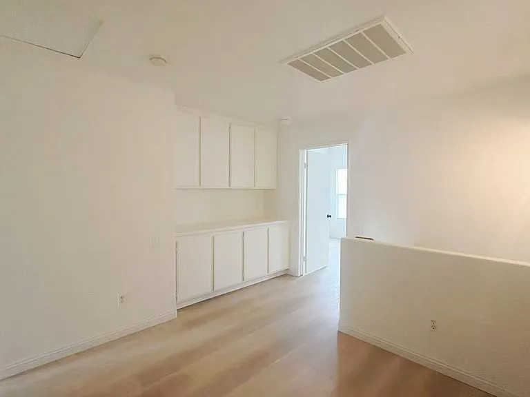 5135 Iemez Cir — Photo 10