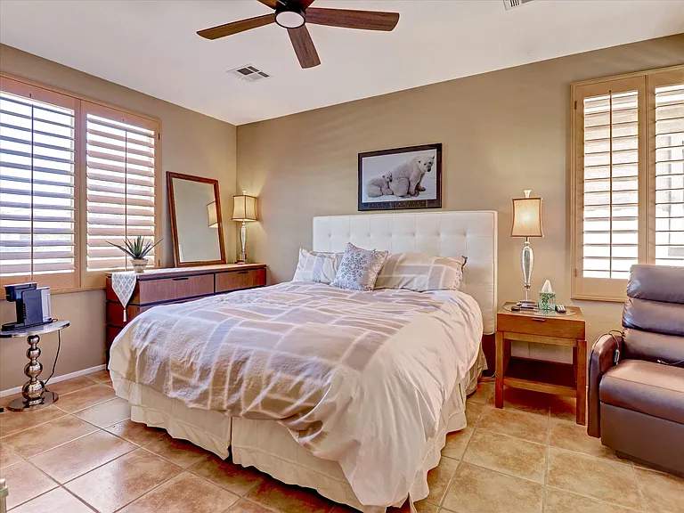 Casita bedroom