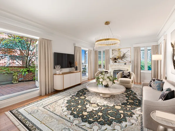 444 East 52nd Street image 3 of 24