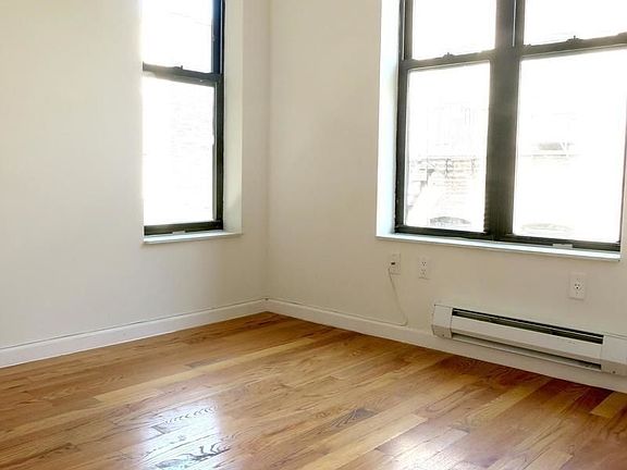 5th image of 7 W 108th St #D5