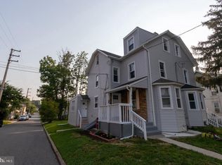 37 Walnut St #2, Morton, PA 19070