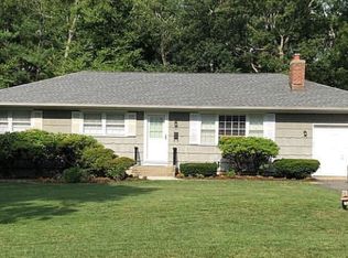 90 Midland Blvd, Ronkonkoma, NY 11779