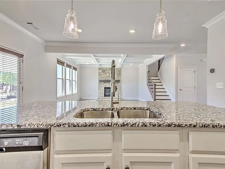 7107 Branch Creek Cv — Photo 22