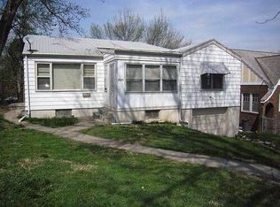 3026 Vane St, Omaha, NE 68112