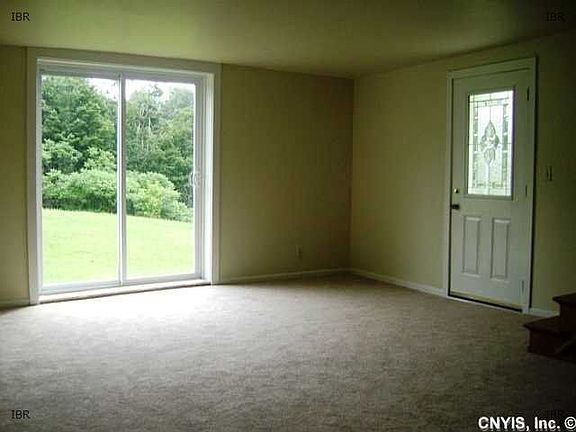 4th image of 99 Sweetland Rd