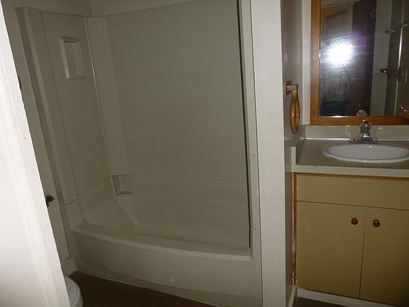 full bath