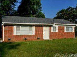 780 Grandview Dr, Hillsboro, MO 63050