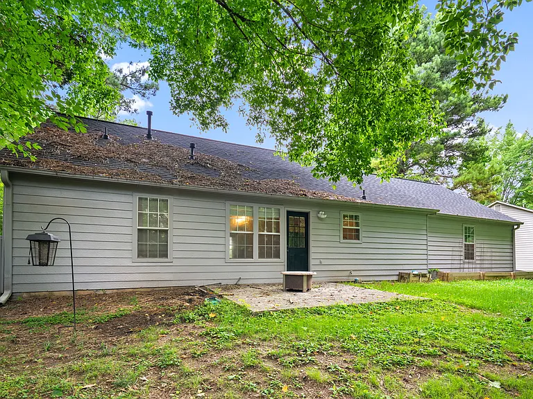 167 Bentley Pkwy — Photo 28
