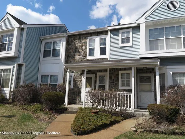 5 Jodhpur Ct, Tinton Falls, NJ 07753