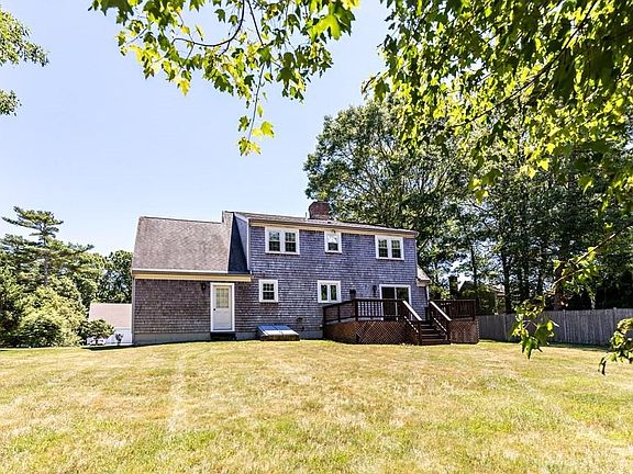 4th image of 60 Rosemary Ln