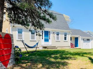 8 Harold St, Harwich Port, MA 02646