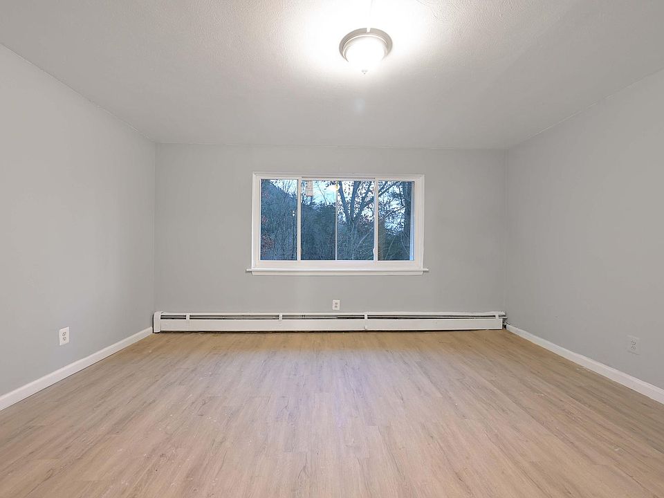 2nd image of 30 Bear Mountain Dr #C3