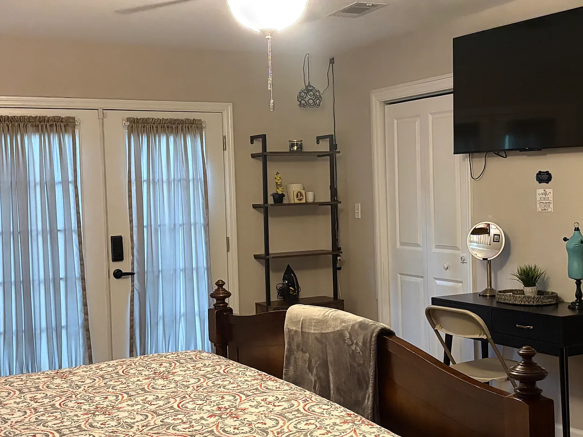Building Photo - 1926 Nanticoke Cir