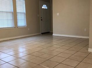 105 Yegua Cir, Huntsville, TX 77340