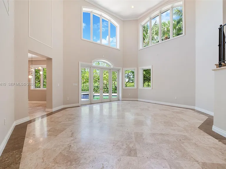 13680 Deering Bay Dr — Photo 2