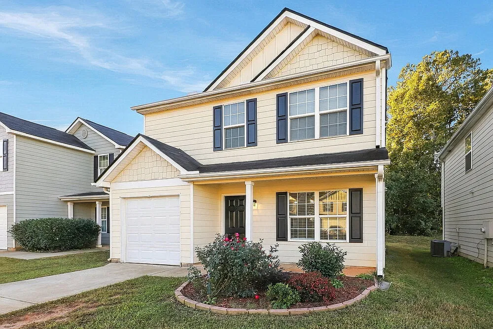 4 bed, 2.5 bath, 1812 sqft, $1,865 — Photo 4