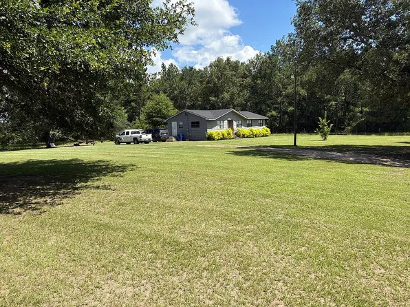 293 County Road 4145, Crockett, TX 75835
