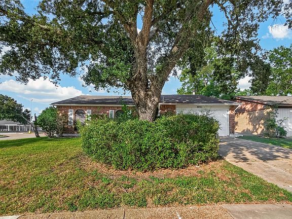 3rd image of 4850 Raven Ridge Dr