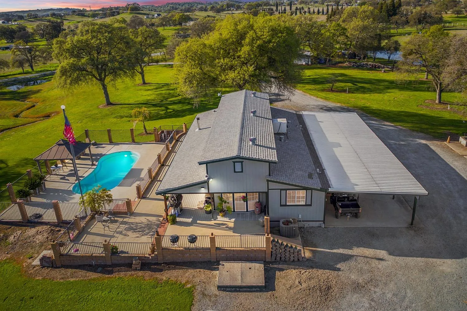10421 Thompson Way #30 photo 1
