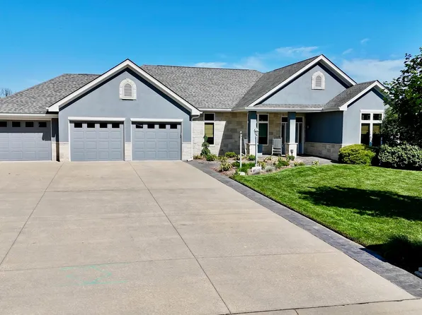 5014 NW Derby Dr, Topeka, KS 66618