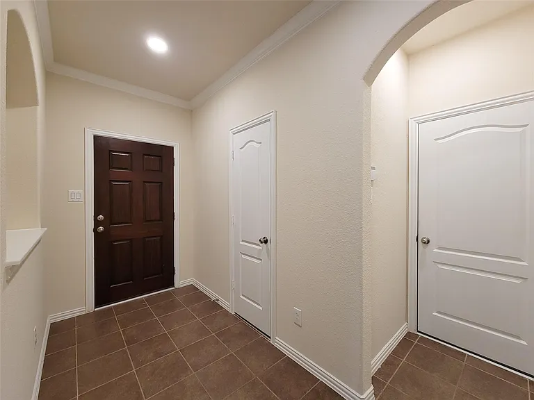 5209 Dauntless Dr — Photo 6