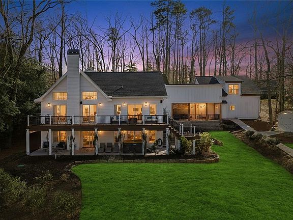 2nd image of 7530 Heard Rd