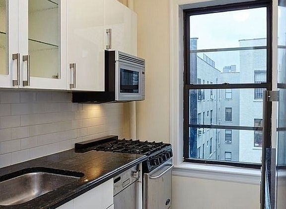 2nd image of 176 E 3rd St APT 6C