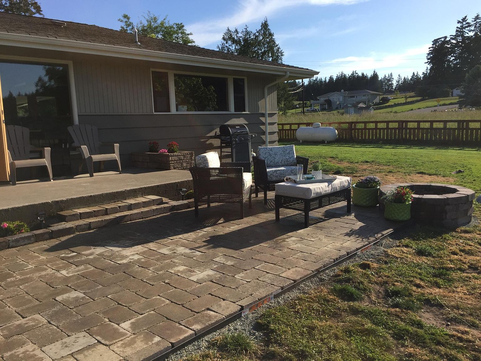 Oak Harbor, WA 98277