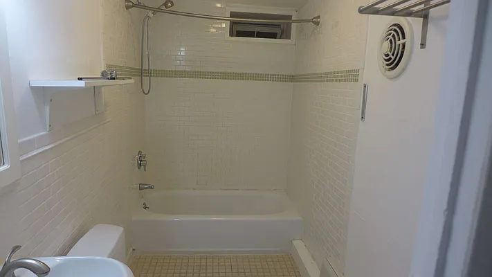 Rented by Garfield Realty  | media 26