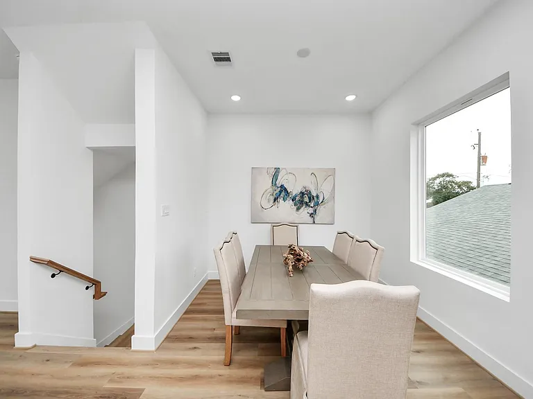 1216 English St — Photo 9
