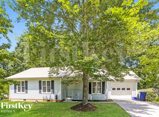 317 Mary Alice Dr, Winder, GA 30680