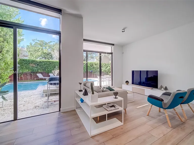 8660 Arboretum Ln — Photo 43