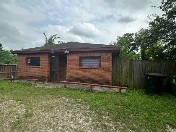 5514 Weaver Rd, Houston, TX 77016